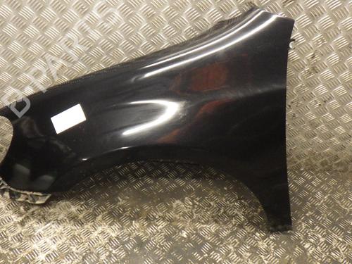 Voorscherm links VW GOLF VI (5K1) 1.6 TDI (105 hp) 30753166