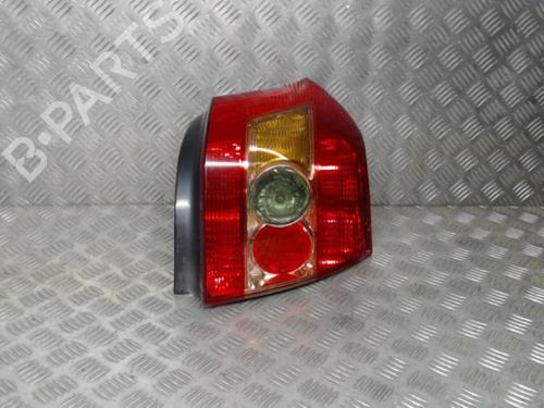 Used Right taillight TOYOTA COROLLA (_E12_) 1.6 VVT-i (ZZE121_, ZZE121R) (110 hp) 24277449