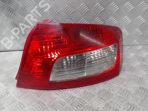 Used Right taillight PEUGEOT 407 (6D_) 1.6 HDi 110 (6D9HZC, 6D9HYC) (109 hp) 24279127