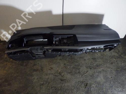 Used Dashboard Dashboard VW GOLF VIII (CD1, DA1) 2.0 GTI Clubsport (300 hp) 33707215 33707215