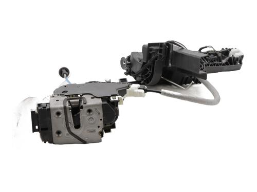 Front left lock MERCEDES-BENZ GLA-CLASS (X156) GLA 220 CDI (156.903) | BP27932975C98