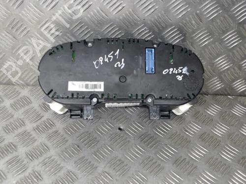Used Instrument cluster AUDI A1 (8X1, 8XK) 1.6 TDI (105 hp) 24280062
