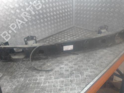 Used Front bumper reinforcement LAND ROVER RANGE ROVER III (L322) 3.0 D 4x4 (177 hp) 31926271