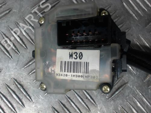 Used Steering column stalk KIA CEE'D Hatchback (ED) 2.0 CRDi 140 (140 hp) 24273911