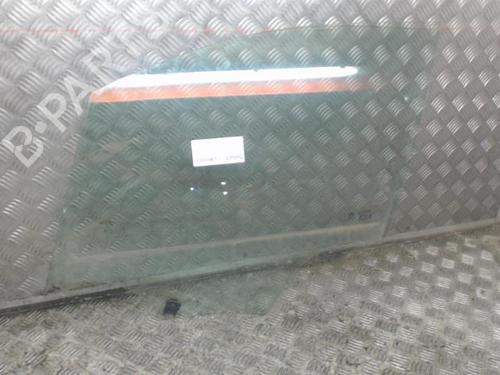 Vetro anteriore sinistro CITROËN C3 / C3 ORIGIN III (SX) 1.5 BlueHDi 100 (SXYHYP, SXYHTU) (102 hp) 28291344