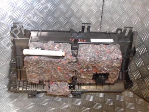 glove-box-jaguar-xf-i-x250-2008-2009-2010-2011-2012-2013-2014-2015-24266276 main image