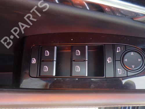 left-front-window-switch-mazda-cx-30-dm-2019-33176822 main image