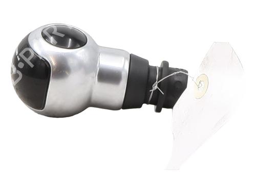 Used Shift knob Shift knob CITROËN DS3 (SA_) 1.2 VTi 82 (82 hp) 32326556 32326556