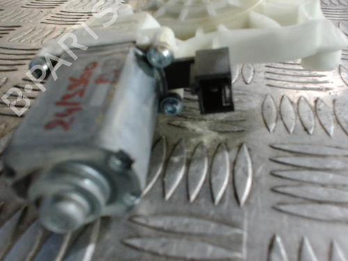 Used Right front window motor Right front window motor MERCEDES-BENZ GLC (X253) 300 de 4-matic (253.911) (306 hp) 24264522 24264522