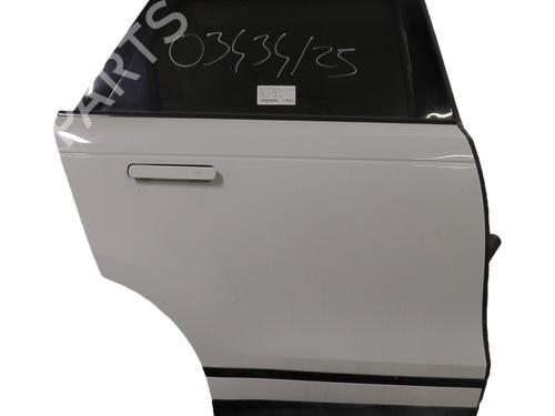 Used Right rear door Right rear door LAND ROVER RANGE ROVER VELAR (L560) 3.0 D300 SDV6 4x4 (300 hp) 35925568 35925568