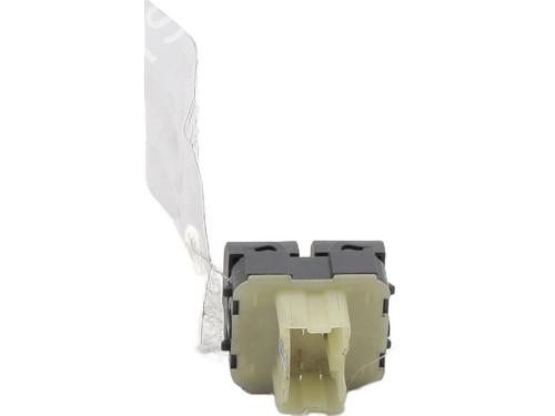 Left front window switch RENAULT CLIO IV (BH_) 1.5 dCi 75 | BP24980368I27 