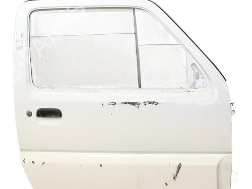 Used Right front door Right front door SUZUKI JIMNY Closed Off-Road Vehicle (SN) 1.3 16V 4x4 (SN413, JB43) (86 hp) 28601367 28601367