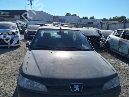 Used Parts PEUGEOT 306 Hatchback (7A, 7C, N3, N5) 1.8 16V (110 hp) 3936128