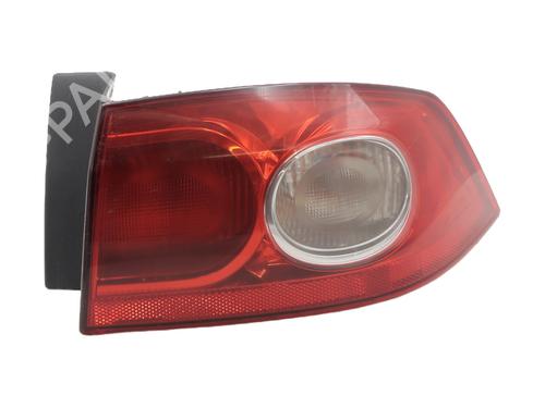 Used Right taillight RENAULT LAGUNA II (BG0/1_) 2.2 dCi (BG0F) (150 hp) 27523080