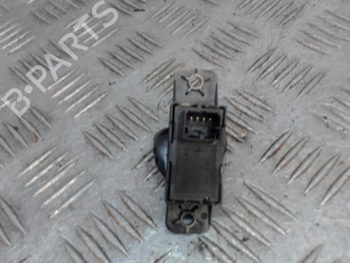 Used Right front window switch Right front window switch FIAT 500 (312_) 0.9 (312AXG1A, 312.AXG11) (86 hp) 24268766 24268766