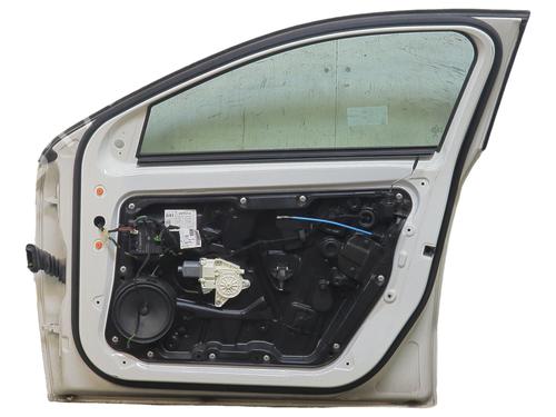 right-front-door-mercedes-benz-a-class-w176-2012-2013-2014-2015-2016-2017-2018-37451591 main image