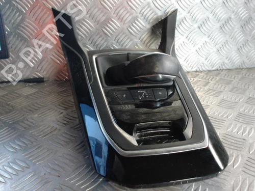 Used Gear lever PEUGEOT 308 II (LB_, LP_, LW_, LH_, L3_) 2.0 BlueHDi 150 (150 hp) 24271299