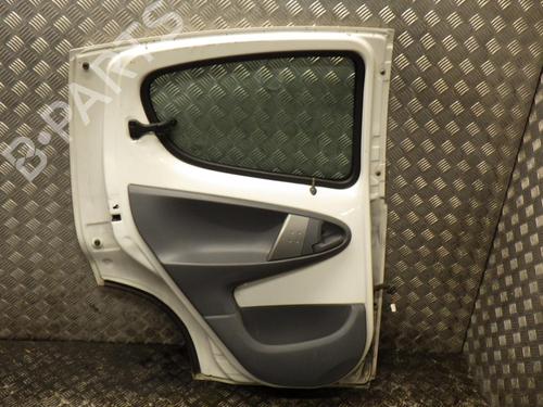 Right rear door PEUGEOT 107 (PM_, PN_) 1.4 HDi | BP26238802C5 