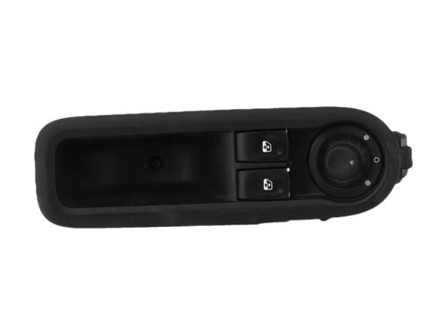 Used Left front window switch Left front window switch RENAULT CLIO III (BR0/1, CR0/1) 1.5 dCi (BR17, CR17) (86 hp) 40200584 40200584