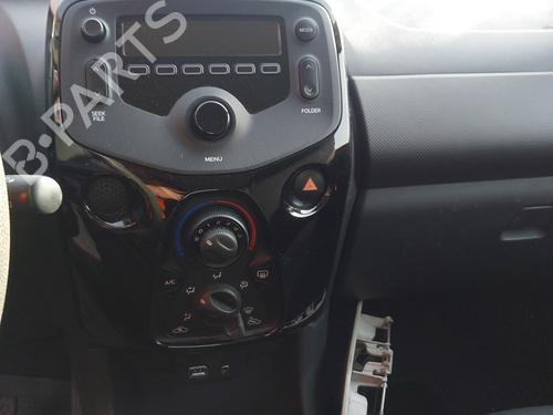 Brugte CITROËN C1 II (PA_, PS_) 1.0 VTi 72 2441829