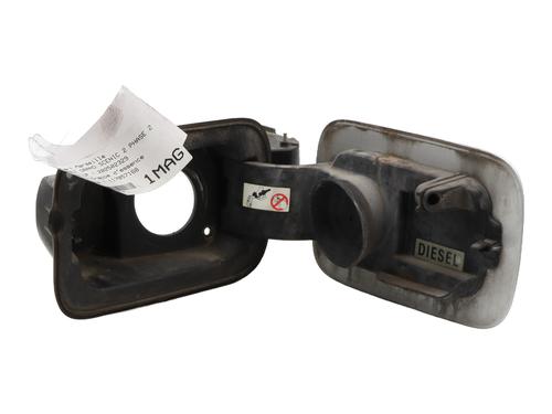 Used Fuel flap RENAULT GRAND SCÉNIC II (JM0/1_) 1.9 dCi (JM14) (131 hp) 31045225