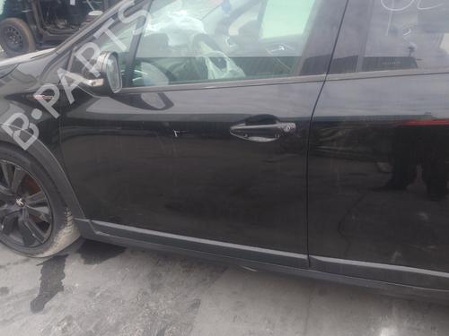 Used Left front door PEUGEOT 2008 I (CU_) 1.2 THP 110 / PureTech 110 (110 hp) 29387150