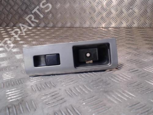 Used Right rear window switch NISSAN PATHFINDER III (R51) 2.5 dCi 4WD (174 hp) 24277605