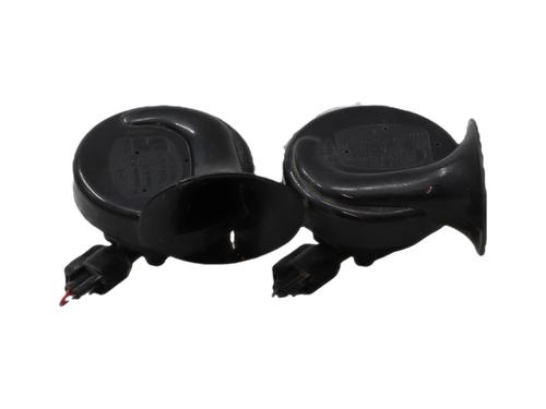 Horn TESLA MODEL 3 (5YJ3) EV Perfomance AWD | BP38779010E13 - Image 2