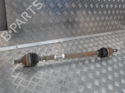 Used Right front driveshaft RENAULT TWINGO III (BCM_, BCA_) 1.0 SCe 70 (71 hp) 24269561