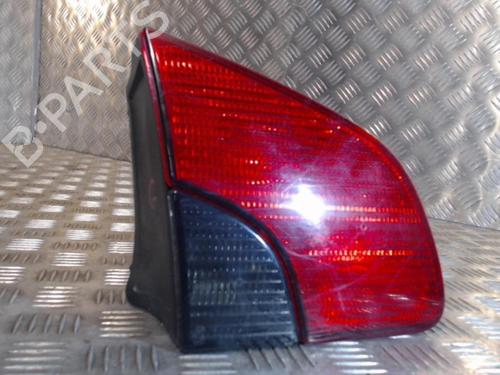 Feu de coffre gauche PEUGEOT 406 Break (8E/F) 2.0 HDI 110 (109 hp) 24284579