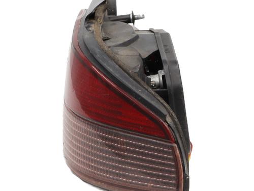 Used Right taillight Right taillight PEUGEOT 306 Convertible (7D, N3, N5) 1.8 (101 hp) 33679745 33679745