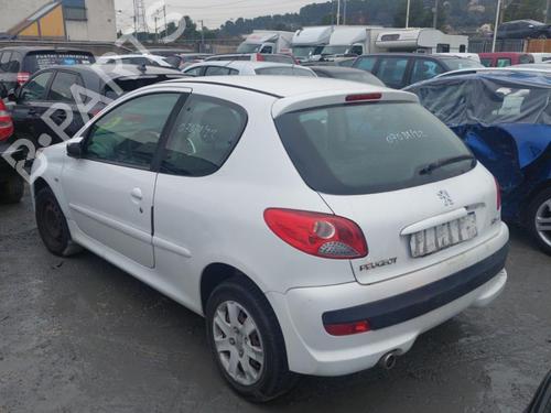 Right mirror PEUGEOT 206+ (2L_, 2M_) 1.4 HDi eco 70 | BP24267980C27 