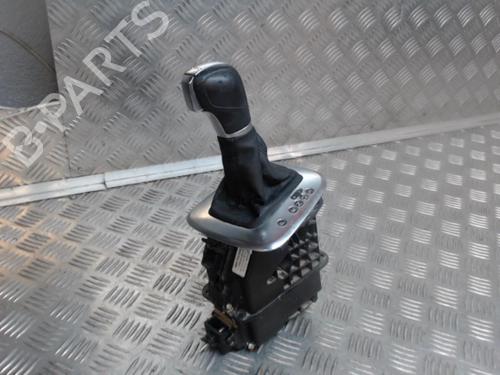 Used Gear lever VW POLO V (6R1, 6C1) 1.6 TDI (90 hp) 24274378