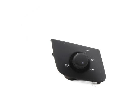 Used Mirror switch SEAT IBIZA IV (6J5, 6P1) 1.2 TDI (75 hp) 31043631