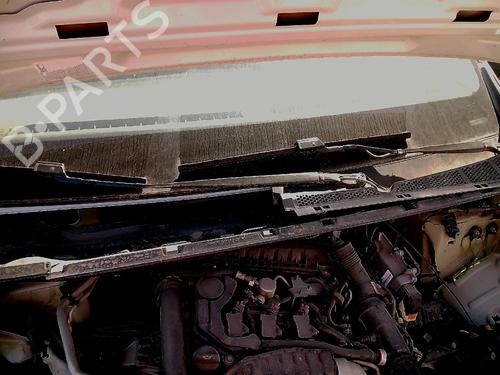 Used Front wiper motor PEUGEOT PARTNER Box Body/MPV 1.2 THP (110 hp) 28953206