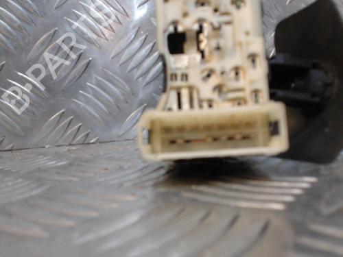 Used Steering column stalk Steering column stalk RENAULT CLIO II (BB_, CB_) 1.2 (BB0A, BB0F, BB10, BB1K, BB28, BB2D, BB2H, CB0A,... (58 hp) 24281210 24281210