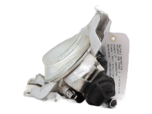 Used Left front fog light Left front fog light PEUGEOT 206 Hatchback (2A/C) 1.4 i (75 hp) 31998889 31998889