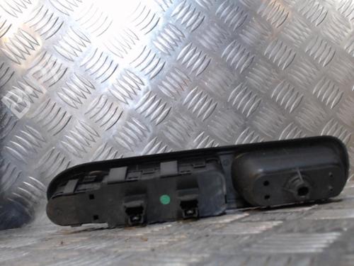 Used Left front window switch PEUGEOT 407 SW (6E_, 6D_) 2.0 HDi 135 (136 hp) 24266399