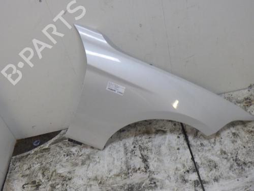 Used Right front fenders BMW 1 (F20) 116 d (116 hp) 31160545
