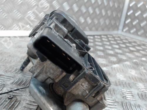 Used Front wiper motor RENAULT TWINGO II (CN0_) 1.5 dCi 90 (86 hp) 24266550