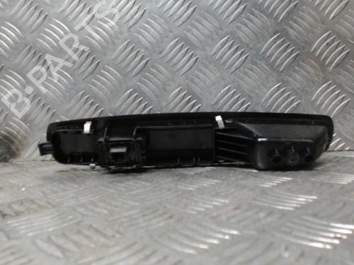 Used Right front window switch Right front window switch RENAULT SCÉNIC III (JZ0/1_) 1.9 dCi (JZ0J, JZ1J, JZ1K, JZ1S) (131 hp) 24282536 24282536