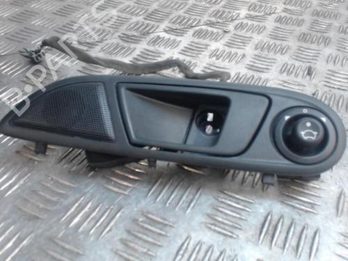 Used Front left interior door handle FORD FIESTA VI (CB1, CCN) 1.4 TDCi (70 hp) 24283971