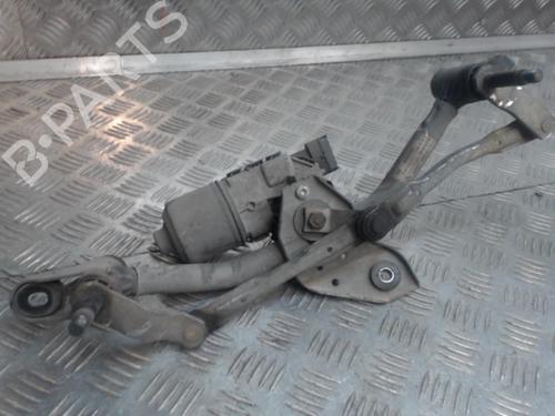 Used Front wiper motor Front wiper motor RENAULT TWINGO II (CN0_) 1.2 (CN0D) (58 hp) 24283882 24283882