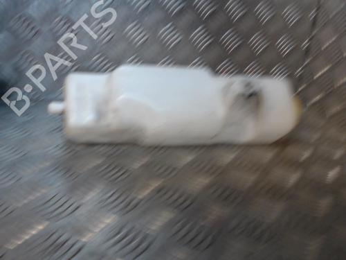Used Windscreen washer tank RENAULT TWINGO III (BCM_, BCA_) 1.0 SCe 70 (71 hp) 24280150