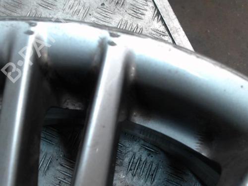 rim-renault-megane-iii-hatchback-bz01_-b3_-2008-26733189 main image