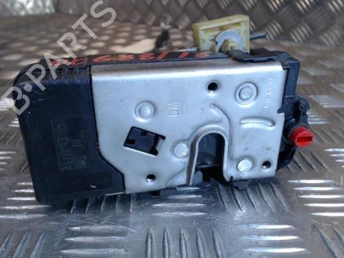 Højre bagtil lås OPEL SIGNUM Hatchback (Z03) 3.0 V6 CDTI (F48) (177 hp) 24278844
