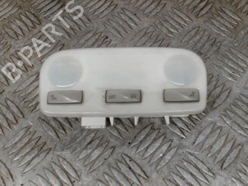 interior-roof-light-renault-megane-iii-hatchback-bz01_-b3_-2008-24268243 main image