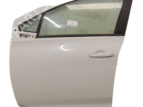 left-front-door-renault-zoe-bfm_-2012-25251079 main image