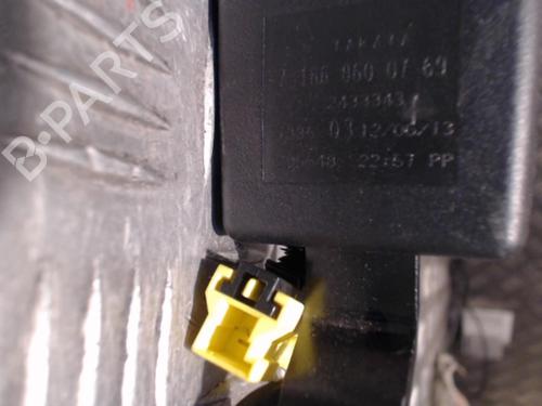 Used Seat buckle MERCEDES-BENZ M-CLASS (W166) ML 350 BlueTEC 4-matic (166.024, 166.023) (258 hp) 24283146