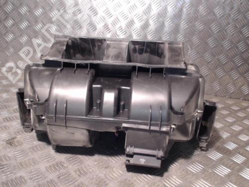 Used Heater blower motor MERCEDES-BENZ VITO / MIXTO Van (W639) 111 CDI (639.601, 639.603, 639.605) (109 hp) 24269627